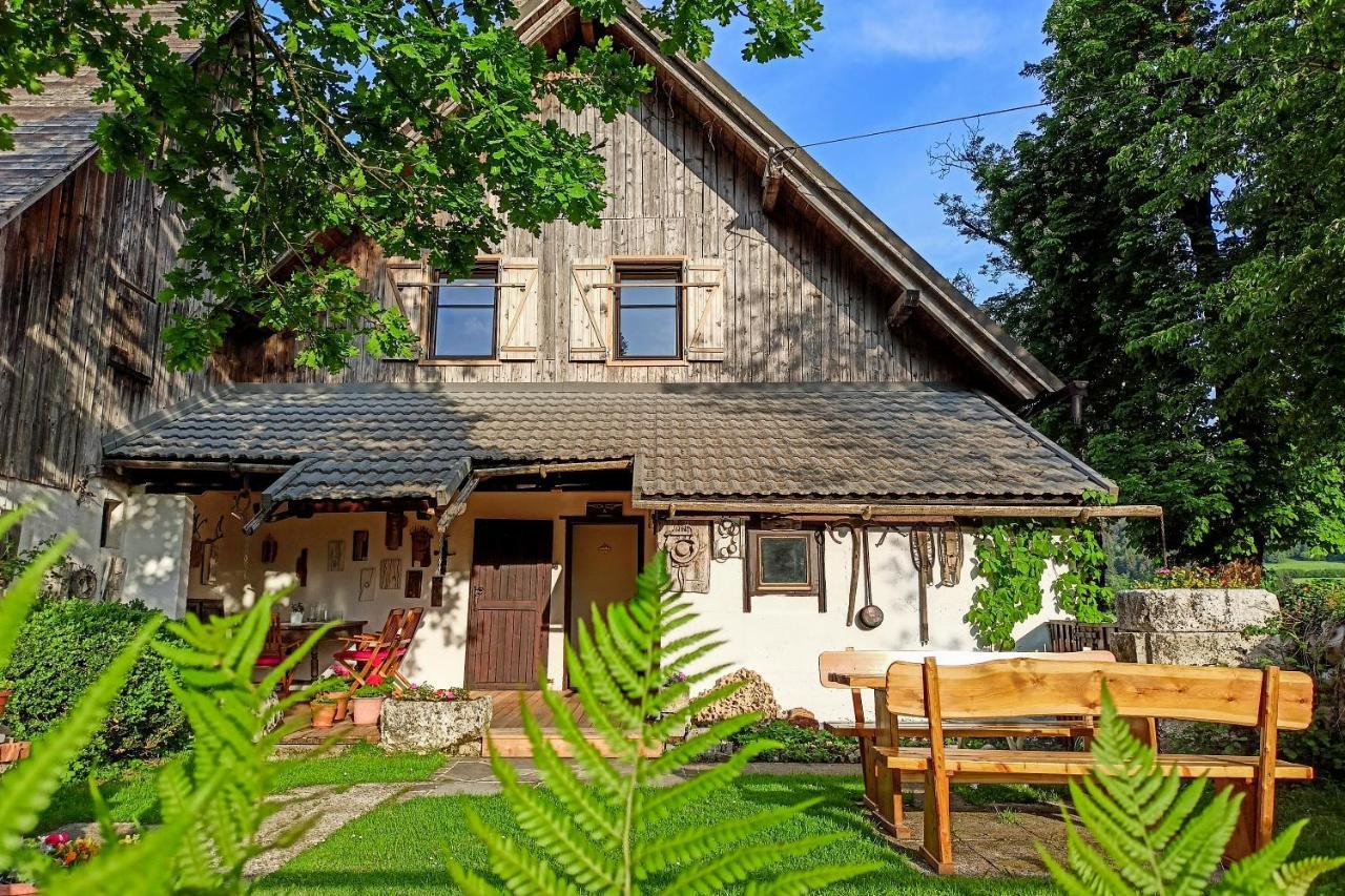 Charming Blacksmith'S House @ Lake Бохин Екстериор снимка